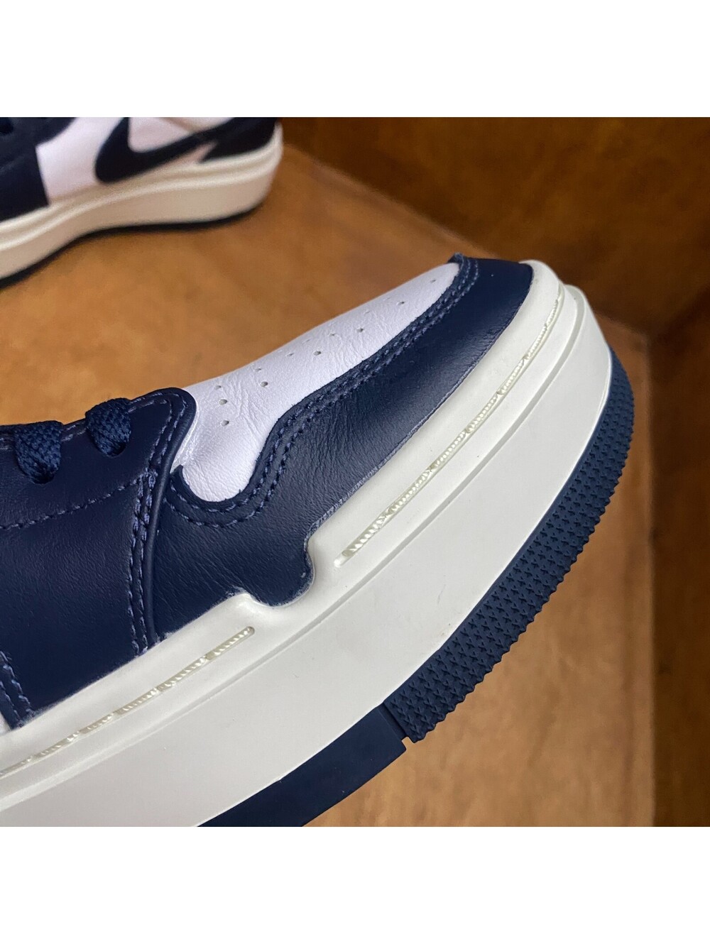 Nike Air Jordan 1 Elevate Low Shoes Womens 11.5 Navy White Sneakers DH7004-141 - Picture 15 of 15
